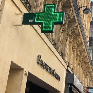 signaletique lumineuse croix pharamacie