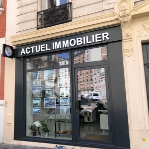 enseigne immobilier